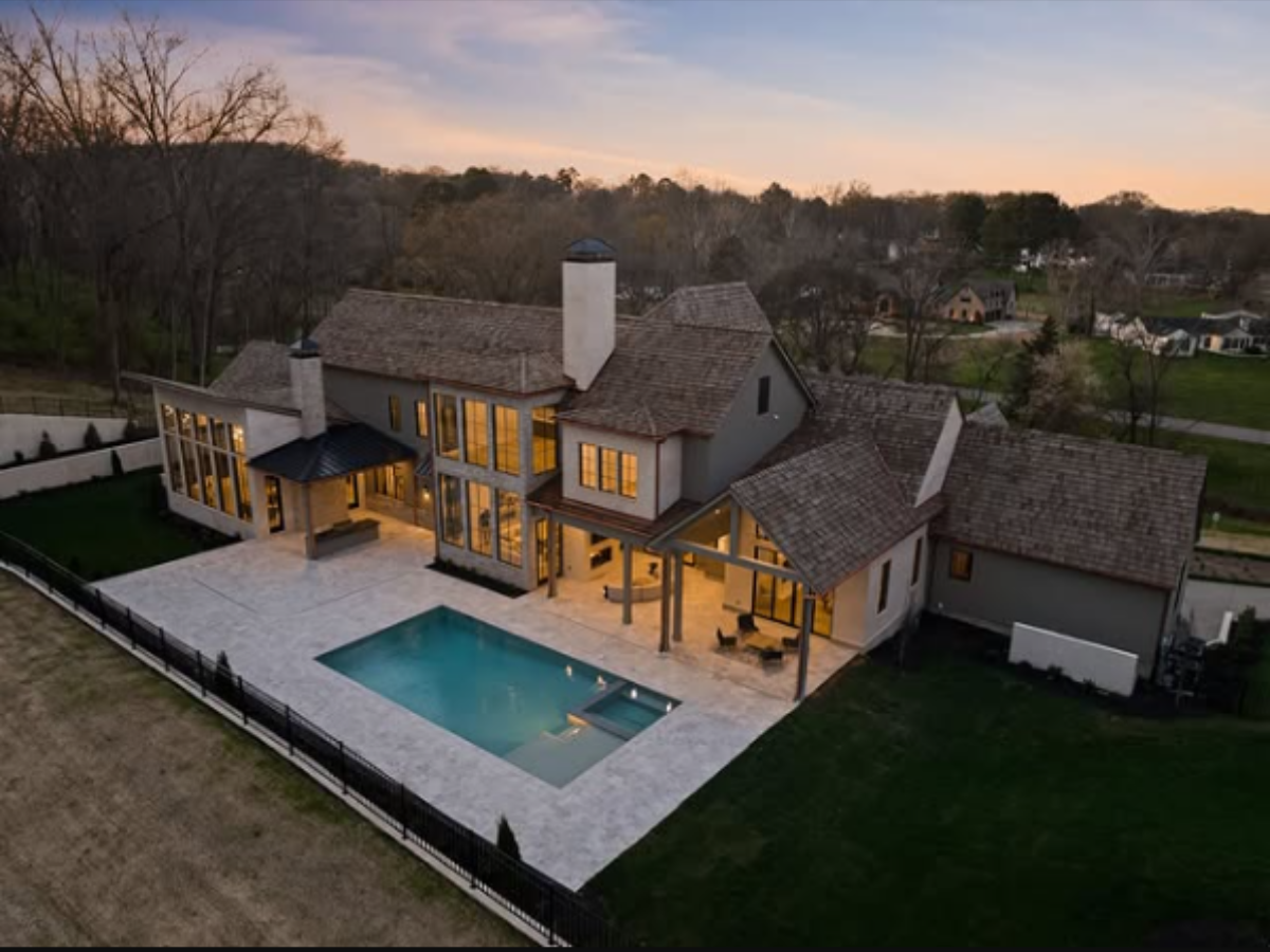 Mr. Builders Standard Homes: Where Modern Living Meets Everyday Comfort